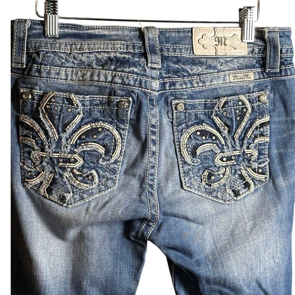 Miss Me Mid Rise Bootcut Jeans Women’s 30 Embellished Y2K